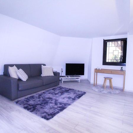 Large Studio Close To Monaco, Bnb Ric' Keys Бюсолей Екстериор снимка