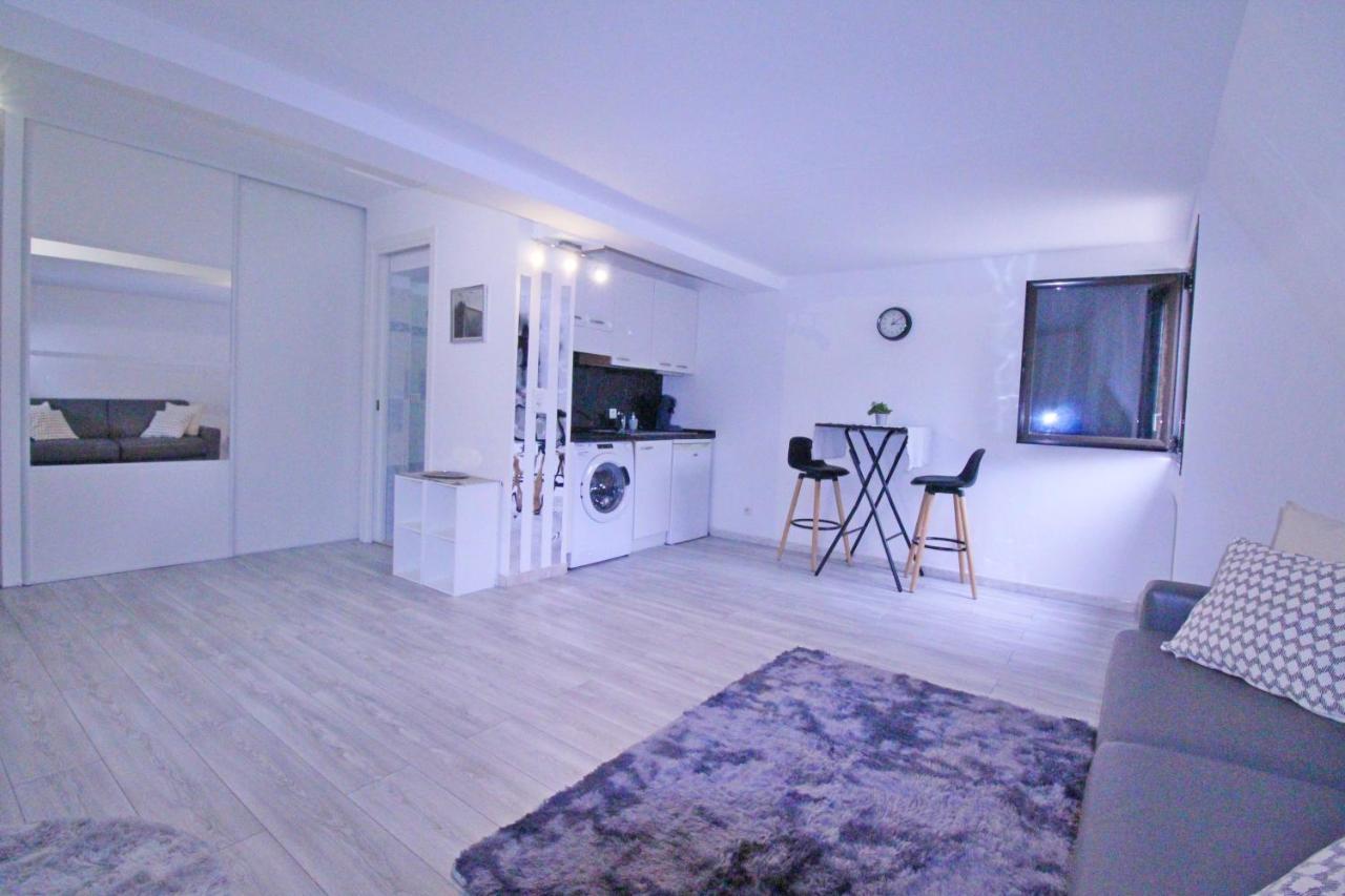 Large Studio Close To Monaco, Bnb Ric' Keys Бюсолей Екстериор снимка